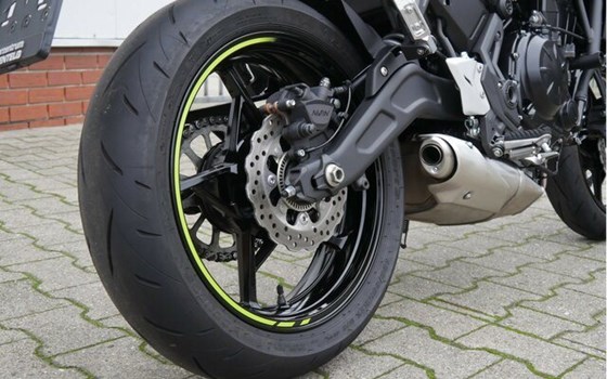 Gebrauchtmotorrad Kawasaki Z650 - Bild 7