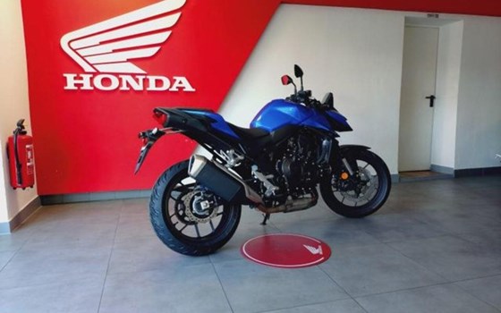 Neufahrzeug Honda CB750 Hornet - Bild 3