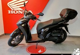 Neumotorrad Honda SH125i
