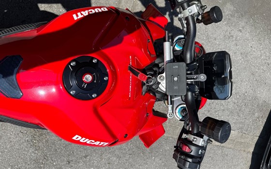 Gebrauchtmotorrad Ducati Streetfighter V4 S - Bild 16