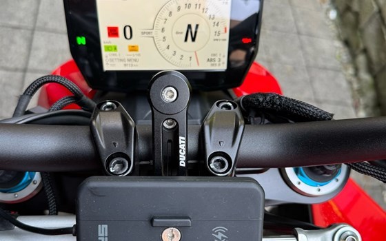 Gebrauchtmotorrad Ducati Streetfighter V4 S - Bild 8