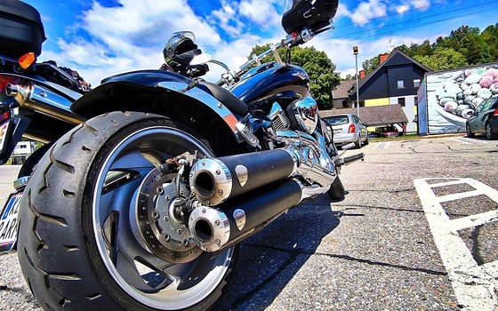 Gebrauchtmotorrad Suzuki Intruder M1800R - Bild 11