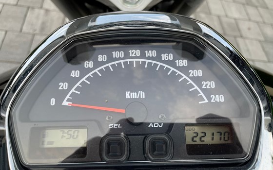 Gebrauchtmotorrad Suzuki Intruder M1800R - Bild 4