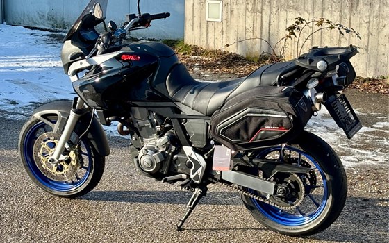 Gebrauchtmotorrad Aprilia Pegaso 650 i.e. - Bild 4