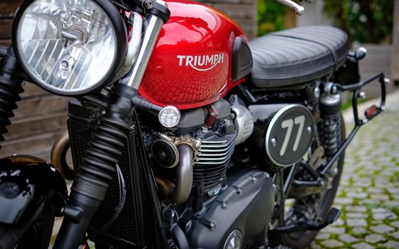 Gebrauchtmotorrad Triumph Street Scrambler - Bild 12