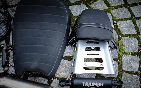 Gebrauchtmotorrad Triumph Street Scrambler - Bild 6