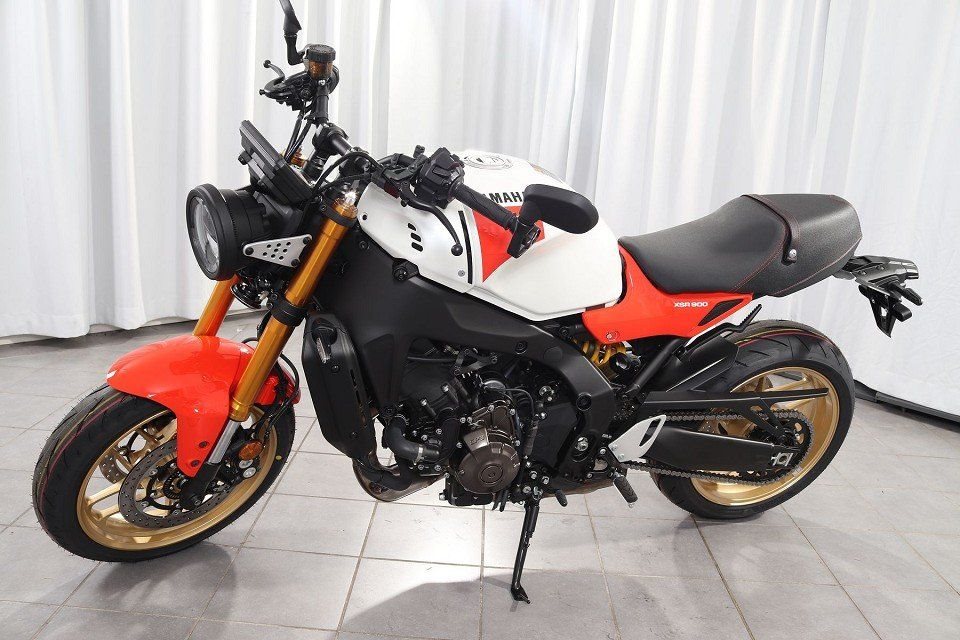 Yamaha XSR900 2025 Smartphone Konnektivität, Gamin Nav