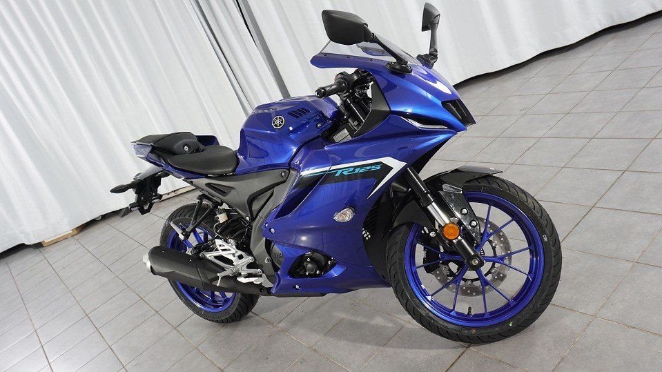 Yamaha R125 