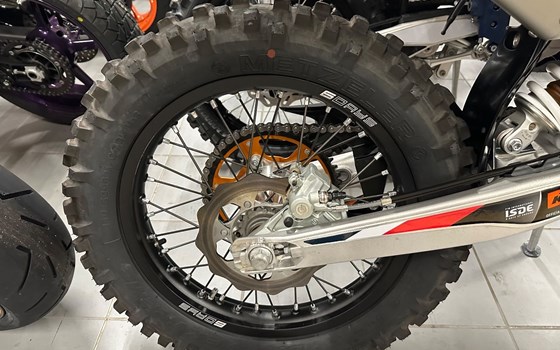 Neufahrzeug KTM 250 EXC SIX DAYS - Bild 19