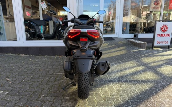 Gebrauchtmotorrad Yamaha XMAX 125 Tech MAX+ - Bild 4