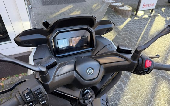 Gebrauchtmotorrad Yamaha XMAX 125 Tech MAX+ - Bild 9
