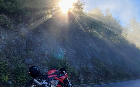 Gebrauchtmotorrad BMW S 1000 R - Bild 2