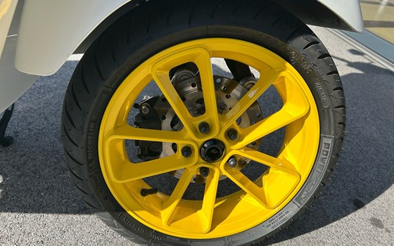 Gebrauchtmotorrad Vespa GTS 310 SuperSport - Bild 21