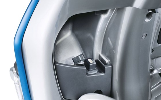 Neufahrzeug Vespa Elettrica - Bild 25