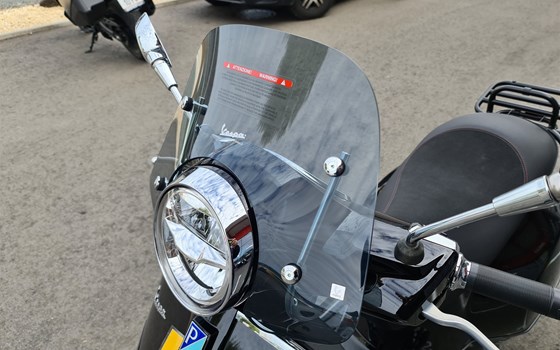 Neufahrzeug Vespa GTS 125 Super - Bild 11