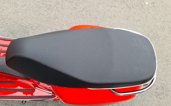 Neufahrzeug Vespa GTS 125 Super - Bild 6