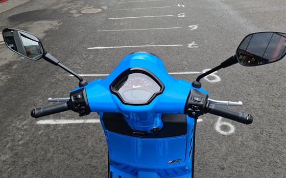 Neufahrzeug Vespa GTS 125 Super Sport - Bild 5