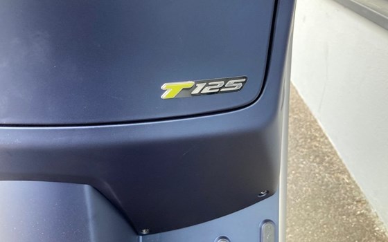Neufahrzeug Vespa GTS 125 Super Tech - Bild 3