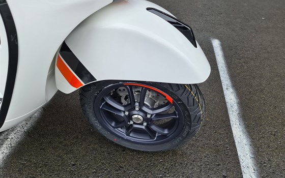 Neufahrzeug Vespa GTS 310 SuperSport - Bild 6