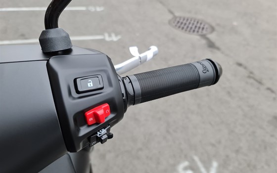 Neufahrzeug Vespa GTS 310 SuperSport - Bild 10