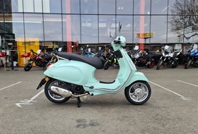Vespa Primavera 125