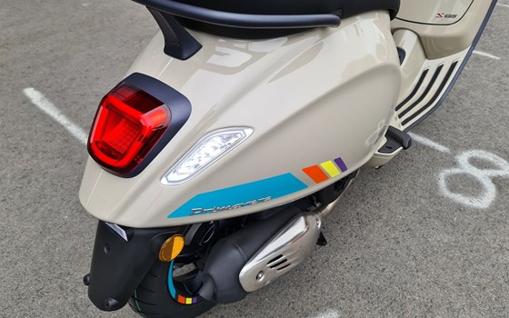 Neufahrzeug Vespa Primavera 125 S - Bild 3