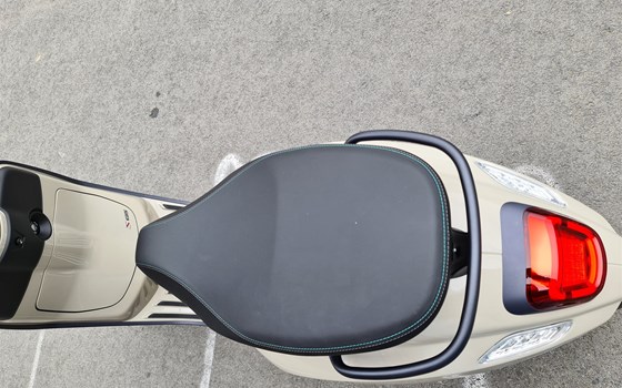 Neufahrzeug Vespa Primavera 125 S - Bild 9