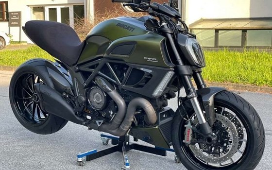 Gebrauchtmotorrad Ducati Diavel 1200 - Bild 1