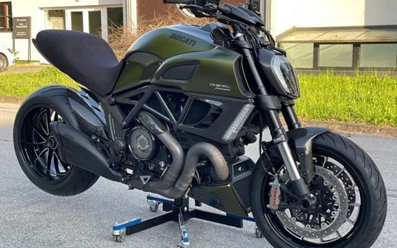 Gebrauchtmotorrad Ducati Diavel 1200 - Bild 1