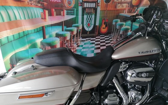 Gebrauchtmotorrad Harley-Davidson Touring Electra Glide Ultra Limited FLHTK - Bild 4