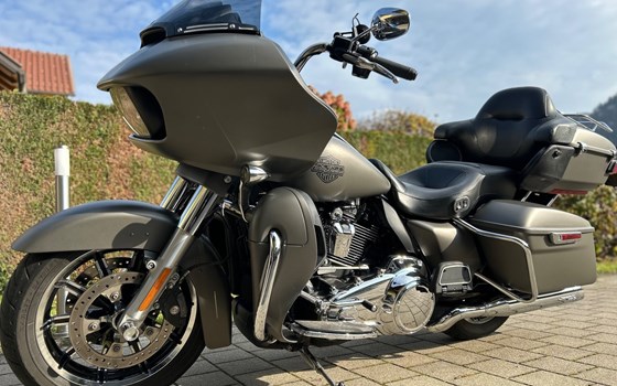 Gebrauchtmotorrad Harley-Davidson Road Glide Ultra - Bild 2
