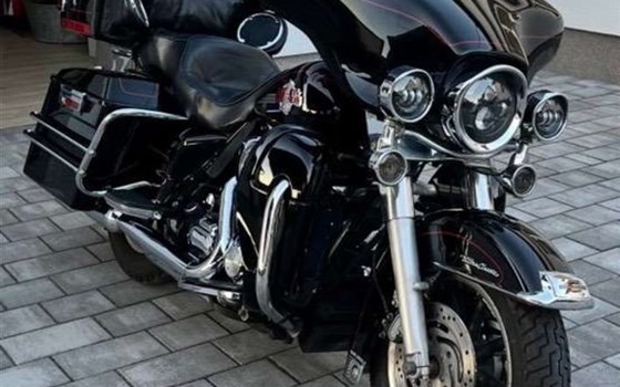 Gebrauchtmotorrad Harley-Davidson Electra Glide Ultra Classic FLHTCU - Bild 15