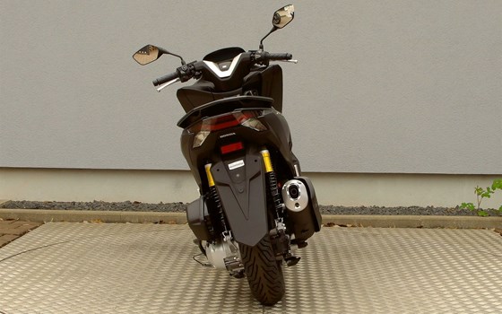 Gebrauchtmotorrad Honda PCX125 - Bild 7