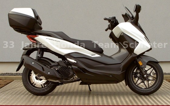 Gebrauchtmotorrad Honda Forza 125 - Bild 1