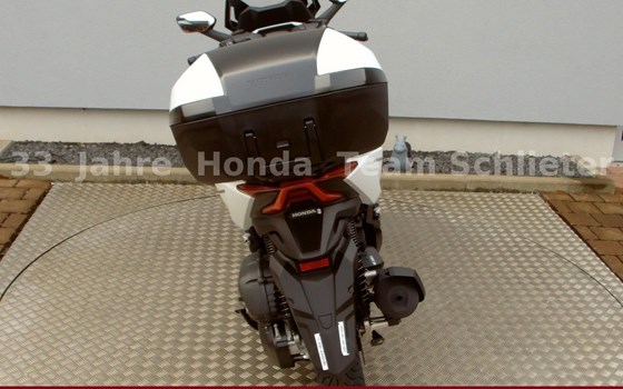 Gebrauchtmotorrad Honda Forza 125 - Bild 9