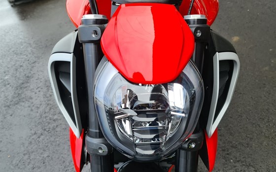 Neufahrzeug Ducati Diavel V4 - Bild 6
