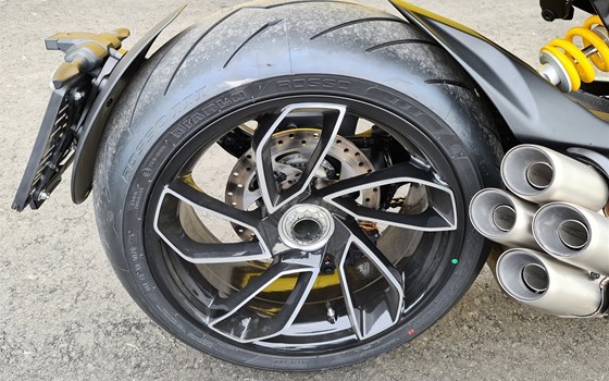 Neufahrzeug Ducati Diavel V4 - Bild 12