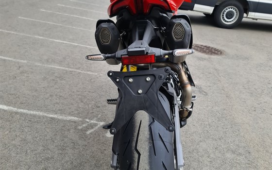 Neufahrzeug Ducati Hypermotard V2 - Bild 8