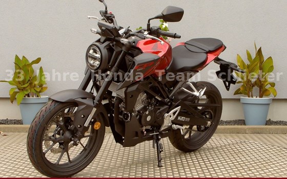 Gebrauchtmotorrad Honda CB125R - Bild 4