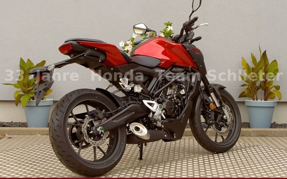 Gebrauchtmotorrad Honda CB125R - Bild 8