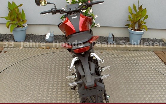 Gebrauchtmotorrad Honda CB125R - Bild 9