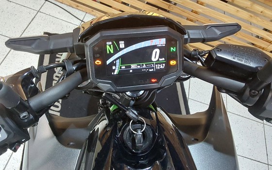 Gebrauchtmotorrad Kawasaki Z650 - Bild 6