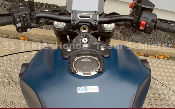 Gebrauchtmotorrad Honda CB1000R Black Edition - Bild 12