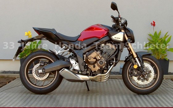 Gebrauchtmotorrad Honda CB650R E-Clutch - Bild 1