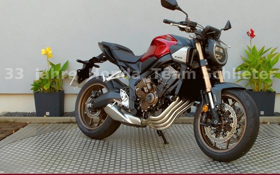 Gebrauchtmotorrad Honda CB650R E-Clutch - Bild 3