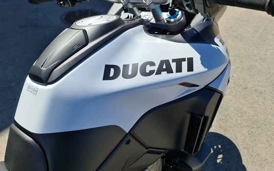 Neufahrzeug Ducati Multistrada V4 RS - Bild 7