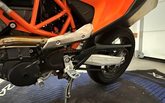 Gebrauchtmotorrad KTM 690 SMC R - Bild 7