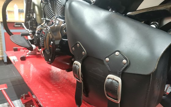 Gebrauchtmotorrad Harley-Davidson Softail Slim S - Bild 21