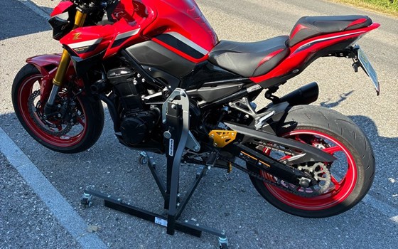 Gebrauchtmotorrad Kawasaki Z900 50th Anniversary - Bild 3