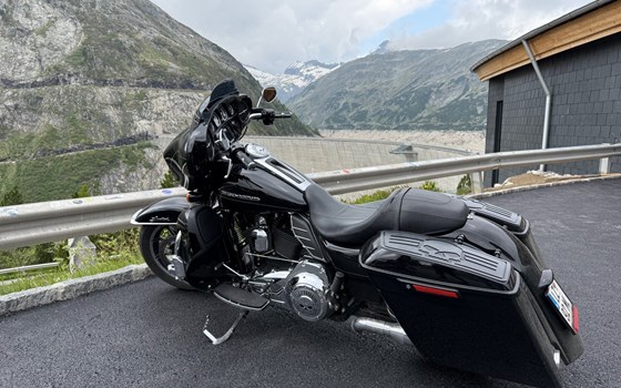 Gebrauchtmotorrad Harley-Davidson Electra Glide Ultra Limited Low FLHTKL - Bild 7